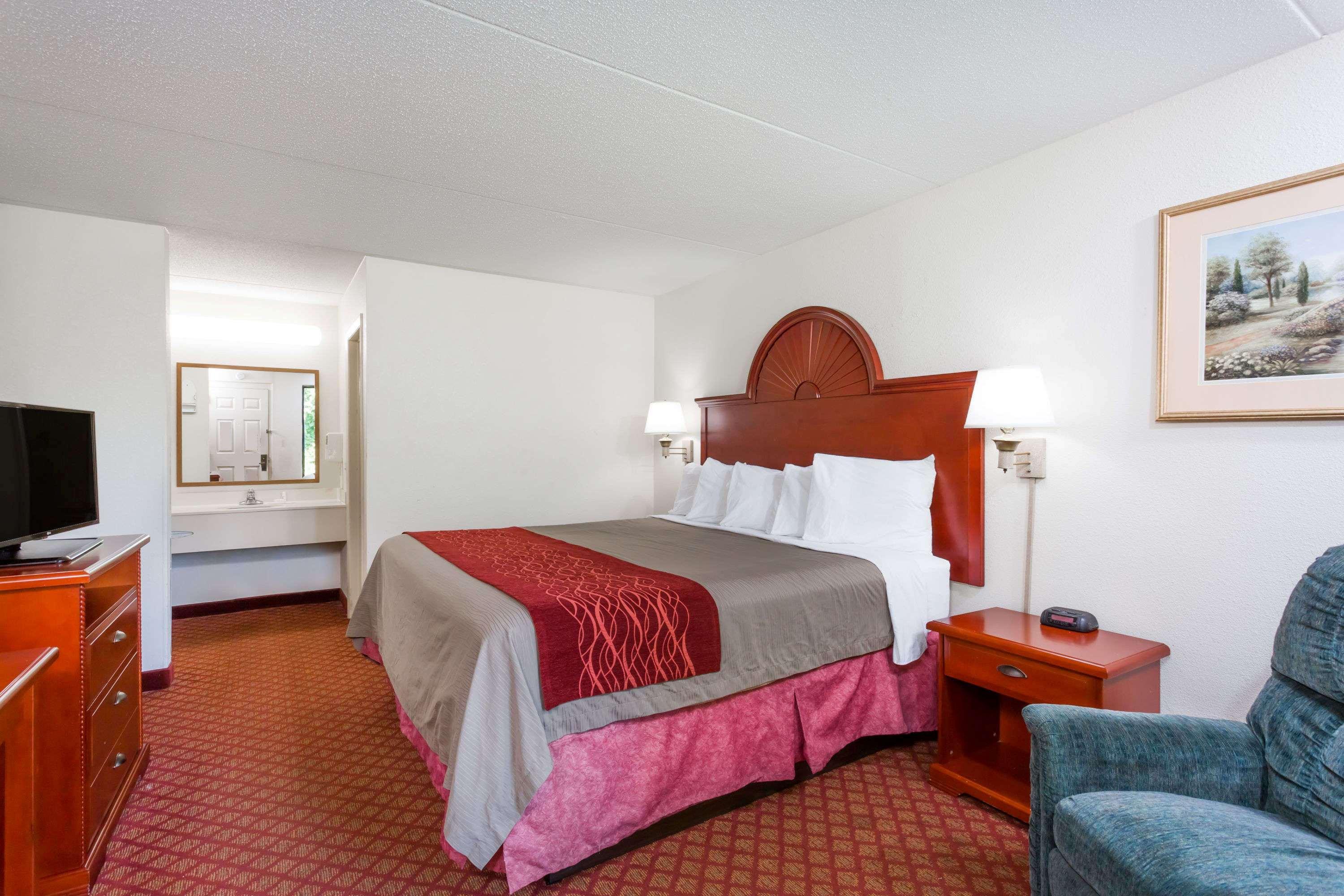 King Room - Non-Smoking