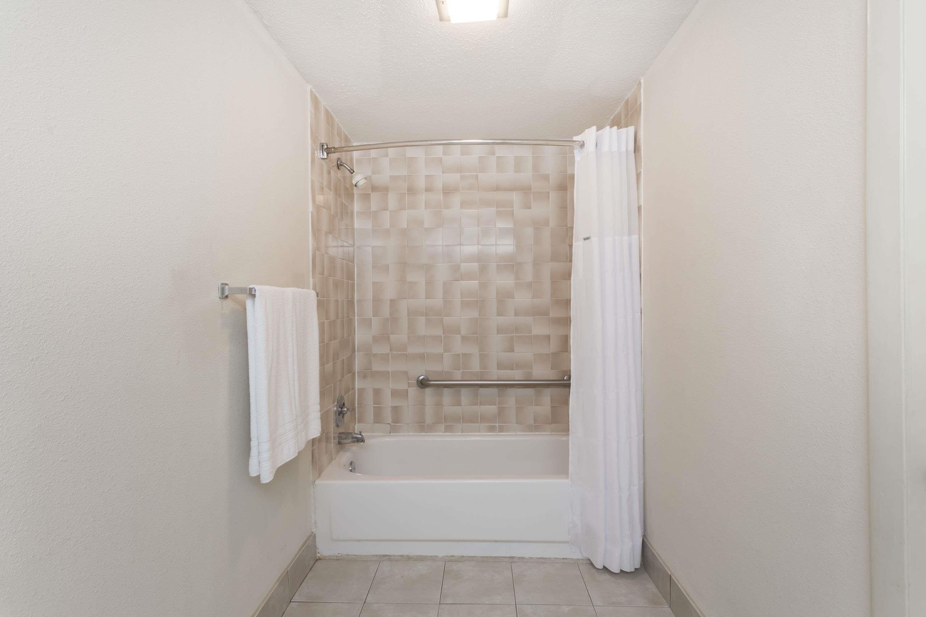 Double Room - Mobility Access/Non-Smoking
